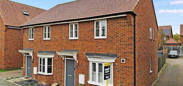 3 bed semi-detached house for sale