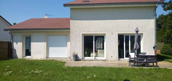 Maison individuelle, terrain clos quartier calme