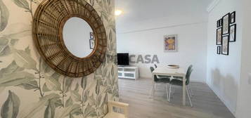 Excelente Apartamento T1 remodelado e localizado a poucos metros da praia em Quarteira