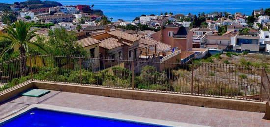 Casa adosada en venta en San Juan de los Terreros