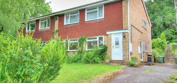 2 bed maisonette to rent