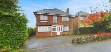 3 bedroom detached house