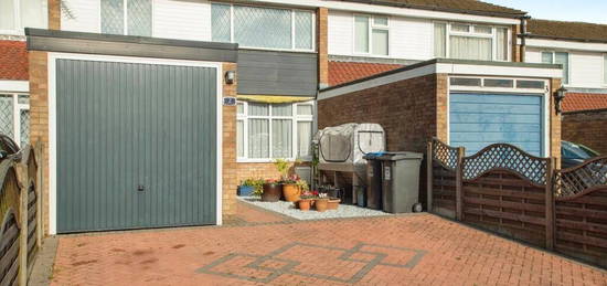 3 bedroom terraced house for sale