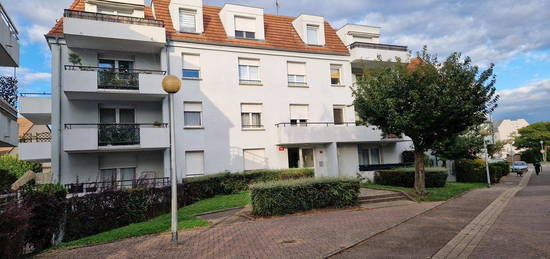 F3 Hoenheim - balcon - garage double