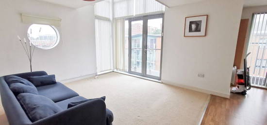 Flat to rent in Cameronian Square, Worsdell Drive, Ochre Yards, Gateshead NE8