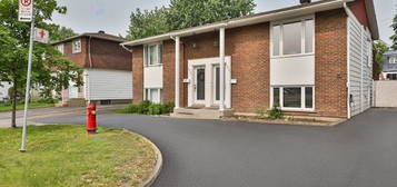 3921 Rue Nicole, Laval (Fabreville), Quebec