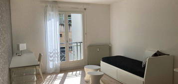 A louer Meublé - Studio 27 m² - Amidonniers