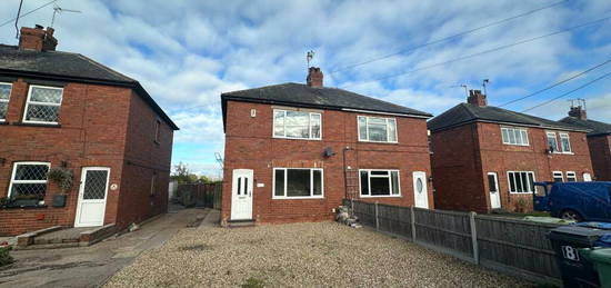 2 bedroom semi-detached house for sale