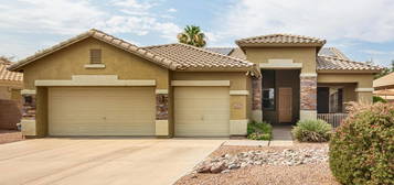 1676 E Hawken Pl, Chandler, AZ 85286