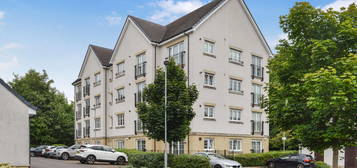 Flat to rent in Kelvindale Court, Glasgow G12