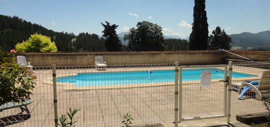 Aiglun t3 de charme piscine jardin terrasse