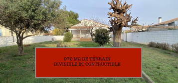 TERRAIN DIVISIBLE ET CONSTRUCTIBLE P5 de 123 M2 SUR 972 M2 DE TERRAIN AVEC 2 GARAGES PISCINABLE