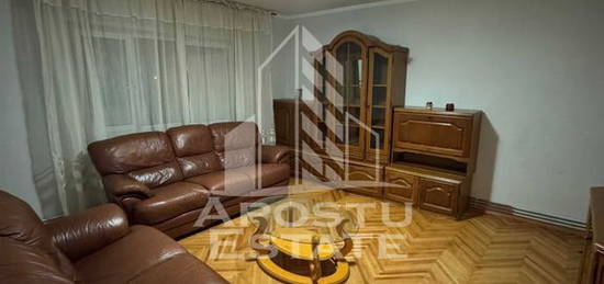 Apartament cu 4 camere, 2 bai, Zona Aradului