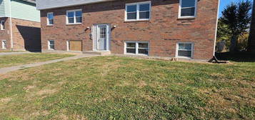 3424 Heatherton Dr Unit 1, Davenport, IA 52804