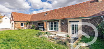 Maison longère de plain-pied  à vendre, 8 pièces, 4 chambres, 160 m²