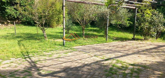 Casa indipendente in vendita a Fiorentina-San Leo