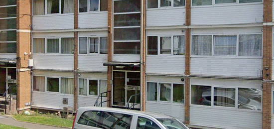 2 bed flat to rent