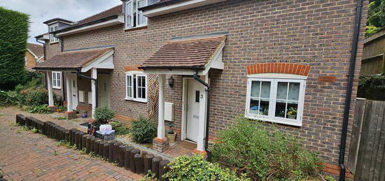 2 bedroom semi-detached house