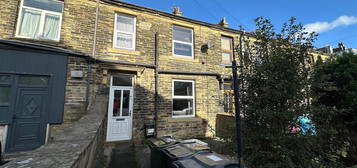 Terraced house to rent in Stone Street, Allerton, Bradford BD15