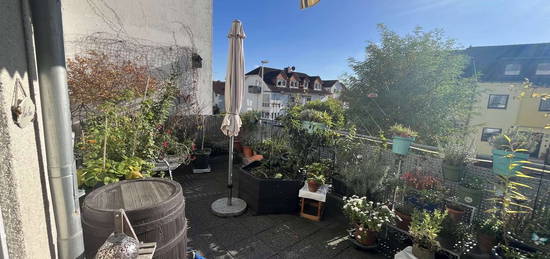 Sonnendurchflutete 3 ZI-Wohnung mit großer Terrasse