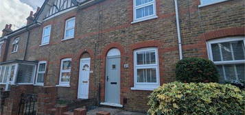 2 bed terraced house to rent