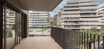 Apartamento de alquiler en Carrer de Joan Miró, Finestrelles