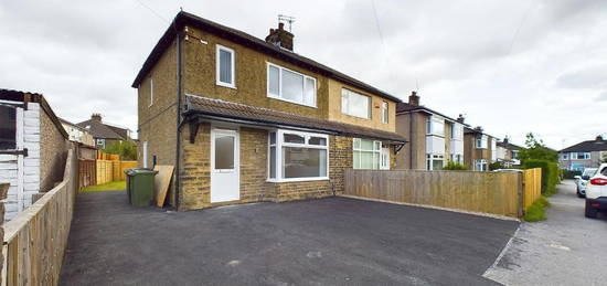 Semi-detached house to rent in Moorland Grove, Pudsey LS28