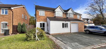 4 bed semi-detached house for sale