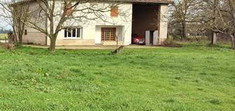 ANCIEN CORPS DE FERME SUR 5800 M2 DE TERRAIN