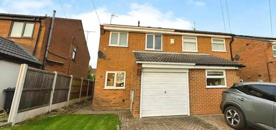 3 bedroom semi-detached house