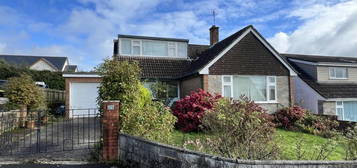 4 bedroom detached bungalow for sale