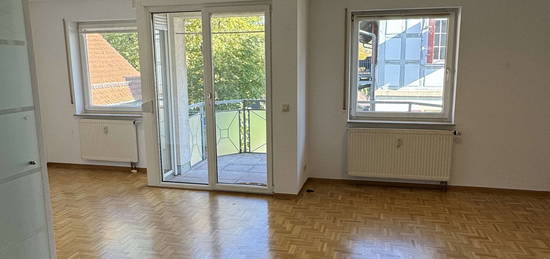 Charmante 2-Zimmer-Wohnung im Zentrum von Oppenweiler