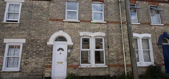 3 bedroom terraced house to rent