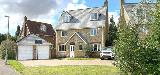 5 bedroom detached house for sale