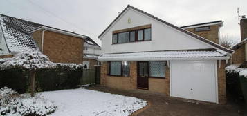 4 bedroom detached house to rent