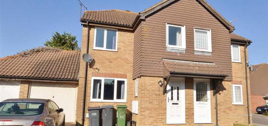 Semi-detached house to rent in Temple Close, Luton LU2