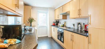 4 bedroom terraced house