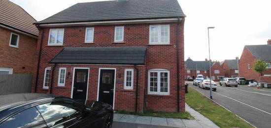 2 bedroom semi-detached house for sale