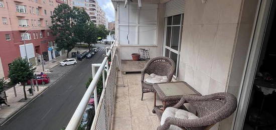 Piso en venta en Calle Enrique Segura Otaño, Pardaleras