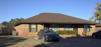 1409 Kase St, Weatherford, OK 73096