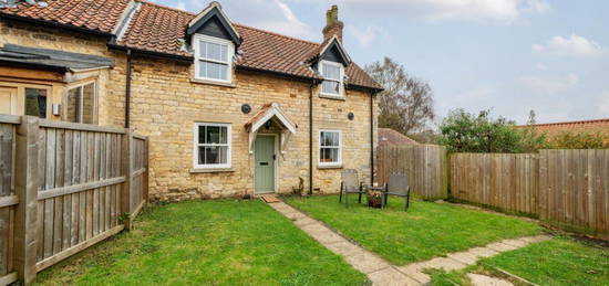 Cottage for sale in High Street, Fulbeck, Grantham, Lincolnshire NG32