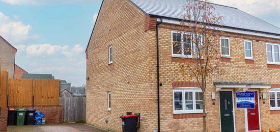 3 bedroom semi-detached house for sale