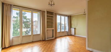 Appartement  à vendre, 3 pièces, 2 chambres, 74 m²