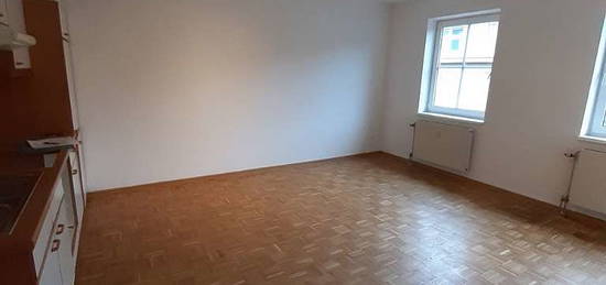 ruhige 2-Zimmer Wohnung in der Eferdingerstr 54 Top 007 - 4600 Wels
