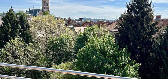 St. Leonhard: neuwertige 4 Zimmer Dachgeschosswohnung mit Terrasse im Univiertel