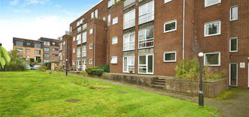 Flat for sale in Belgravia Court, Bath Road, Reading RG30