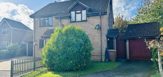 3 bedroom semi-detached house