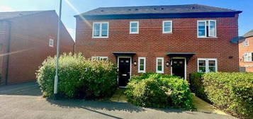 3 bedroom semi-detached house