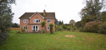 4 bedroom detached house to rent