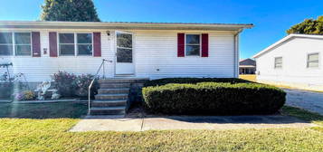 306 Dorroh St #B-2, Fredonia, KY 42411